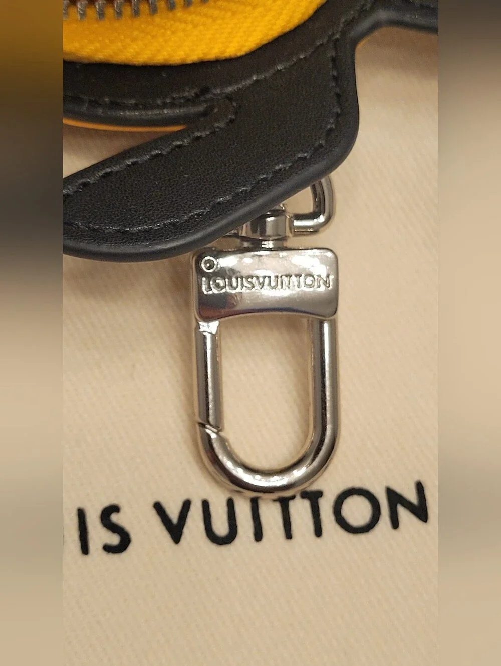 🇫🇷 Louis Vuitton Brown Monogram✨️ Turtle Bag Charm🐢 with Silver Clip🇫🇷